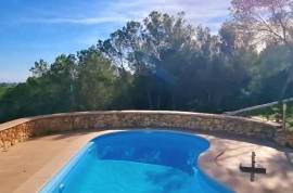 RUSTIC PROPERTY WITH TOURIST LICENSE IN CALA MURADA, MALLORCA