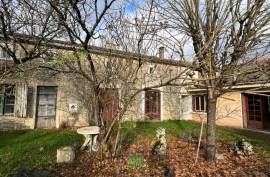 €60000 - Village House For Sale Near Villefagnan. Requiring Refreshing / Renovation.