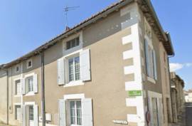 €80645 - House For Sale In Verteuil-Sur-Charente. Ideal Holiday Home Or Rental