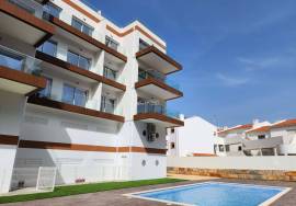 Luxusoso New 3 bedroom Penthouse apartment with communal pool, rooftop and sea view located on Praia dos Alemão in Albufeira