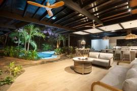 Casa Sakura: Grand Residence in Reserva Conchal!