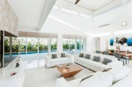 Duplex 3 Bedrooms 3 Bathrooms Large Modern House - East Pattaya