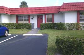 5800 Fernley Drive W 21, West Palm Beach, FL 33415