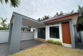 2-Bedroom House with Spacious Garden for Sale in Ao Nang, Krabi - Only 5 Units Available!