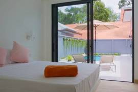 Brand New 3 Bed 4 Bath Pool villa in Chalong near Big Buddha // 10 mins to beaches and schools