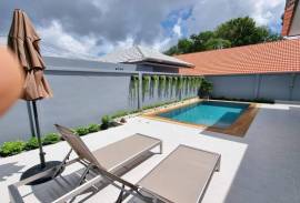 Brand New 3 Bed 4 Bath Pool villa in Chalong near Big Buddha // 10 mins to beaches and schools