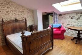 €182950 - Beautiful Charentaise House with a Pleasant Private Courtyard