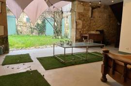 €222000 - Beautiful Town House - Great Potential for Chambres d'Hotes