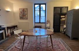 €222000 - Beautiful Town House - Great Potential for Chambres d'Hotes