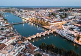 Charming Renovated 2-Bedroom Apartment in the Historic City of Tavira