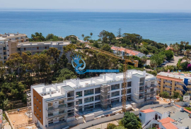 New 3 bedroom penthouse with swimming pool, garage, high quality finishes and just a few meters from the beach