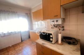 2 bedroom apartment for rent in Aver-o-Mar