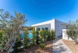 Loule - Stunning 3-bedroom Villa in a quiet location with a private swimming pool