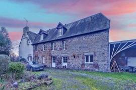 Detached Country House with Open Views