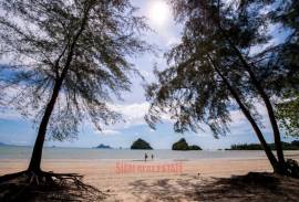 18-Room Hotel with Mountain Views for Sale in Ao Nang, Krabi - Exclusive Investment Opportunity!