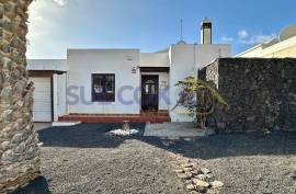 3 Bedroom Villa For Sale