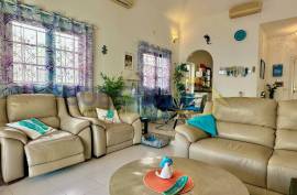 3 Bedroom Villa For Sale