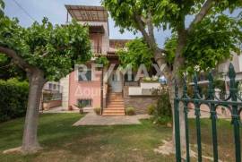 Maisonette 260 sq.m for sale