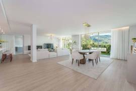 Madeira Island | New 3 Bedroom Apartment | Center | Funchal City | Jacuzzi | Barbecue | Swimming pool