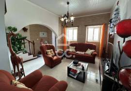 House with 3+2 Bedrooms - Santa Clara - Ponta Delgada