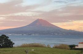 Luxury 3 Bed Villa For Sale In Praia do Almoxarife Faial Azores