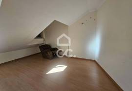 3 bedroom apartment in Duplex, located in Nova Leiria - Leiria