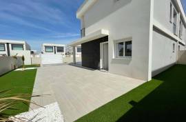 Excellent brand new villa