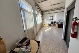 Warehouse for sale a second floor with elevator and loading dock in Elche