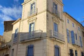 Beautiful Bourgeoise House with Roof Terrace