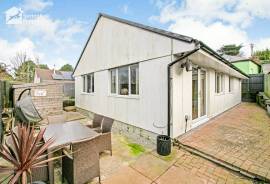 3 bedroom, Detached bungalow for sale