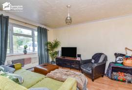 4 bedroom, End of terrace house for sale