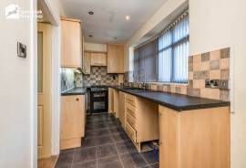 2 bedroom, Terraced House for sale