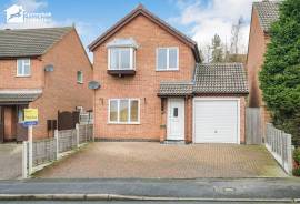 3 bedroom, Detached house for sale