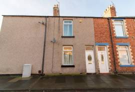 2 bedroom, Terraced House for sale