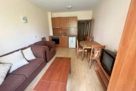 100 m to the beach! Fully furnished stud...