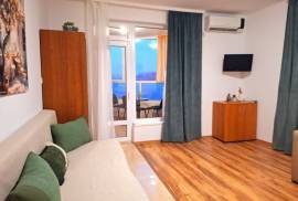 Spacious furnished studio, 40 sq.m., in ...