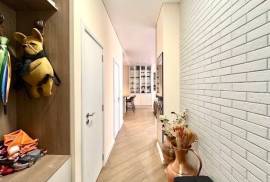 Superb 2 BED 2 BATH apartment, 150 sq.m....