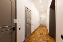 Apartment for sale in Riga, 118.00m2