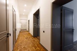 Apartment for sale in Riga, 118.00m2