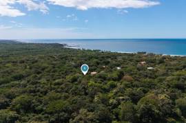 Junquillal Lot: Near the Coast Development Parcel For Sale in Playa Junquillal