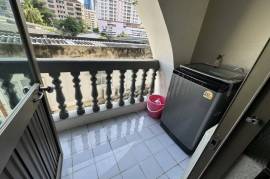 Royal Castle Sukhumvit 39 - Renovated Three Bedroom Condo for Sale in the Heart of Bangkok.