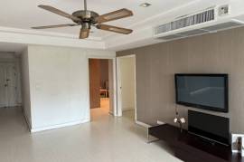 Royal Castle Sukhumvit 39 - Renovated Three Bedroom Condo for Sale in the Heart of Bangkok.