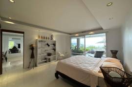 Accenta Kata - Luxury 3 bed 320 m2 Penthouse with Private Plunge Pool 7 mins walk to Kata Beach