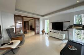 Accenta Kata - Luxury 3 bed 320 m2 Penthouse with Private Plunge Pool 7 mins walk to Kata Beach