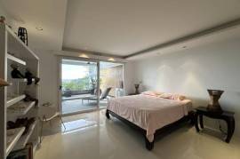 Accenta Kata - Luxury 3 bed 320 m2 Penthouse with Private Plunge Pool 7 mins walk to Kata Beach