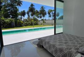 Brand New Five Bedroom Modern Villa with 18 meter Pool - 300 meters from Natai Beach