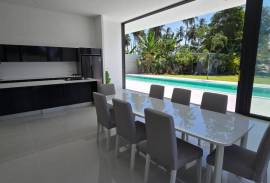 Brand New Five Bedroom Modern Villa with 18 meter Pool - 300 meters from Natai Beach