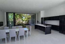 Brand New Five Bedroom Modern Villa with 18 meter Pool - 300 meters from Natai Beach