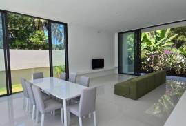 Brand New Five Bedroom Modern Villa with 18 meter Pool - 300 meters from Natai Beach