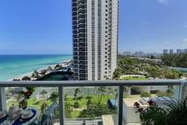 19201 Collins Avenue 809, Sunny Isles Beach, FL 33160